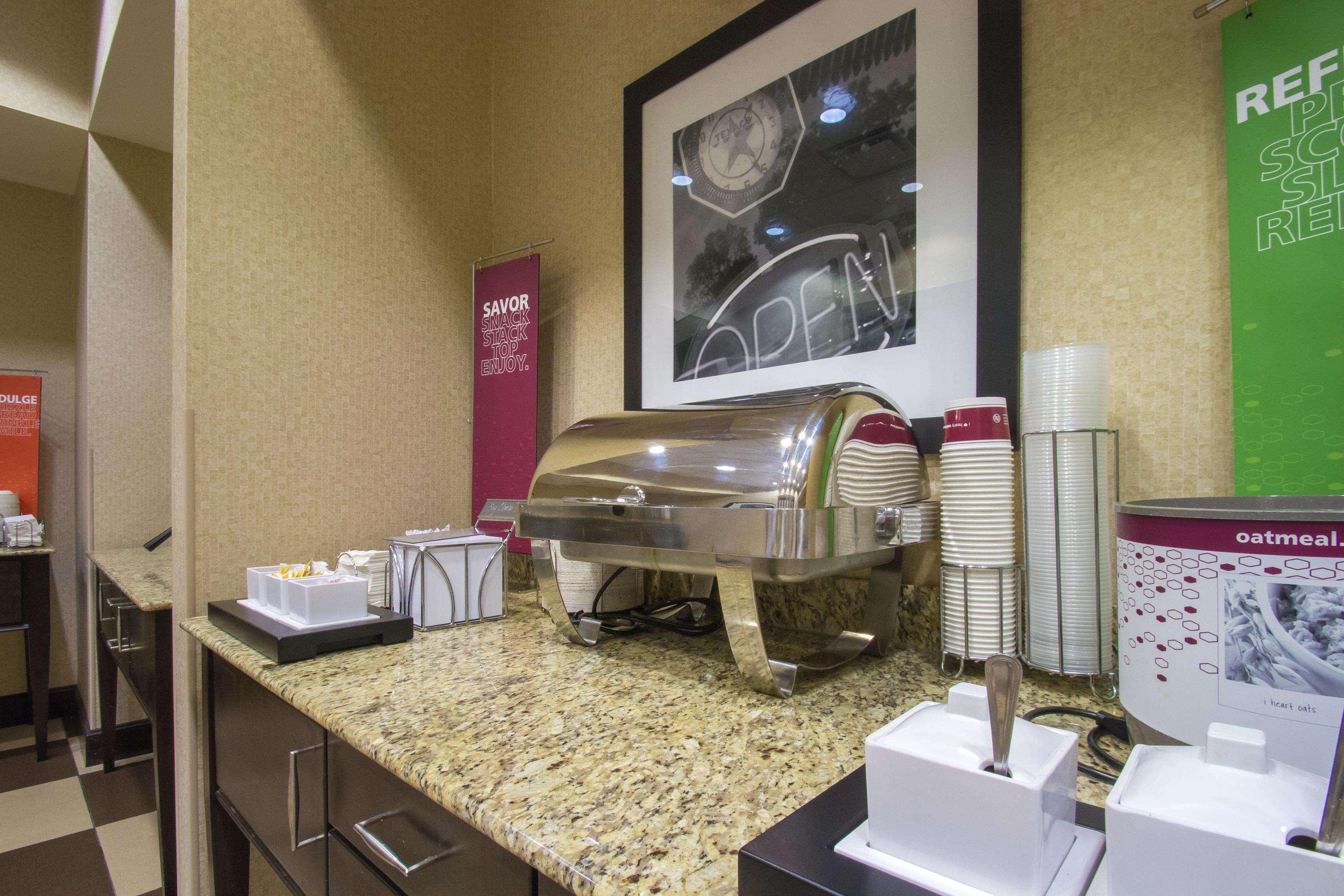Hampton Inn Greenville Exterior photo