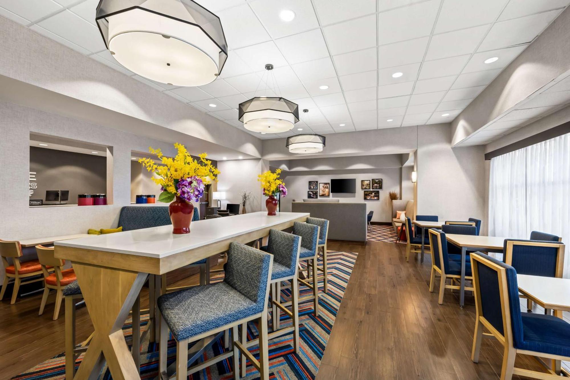Hampton Inn Greenville Exterior photo